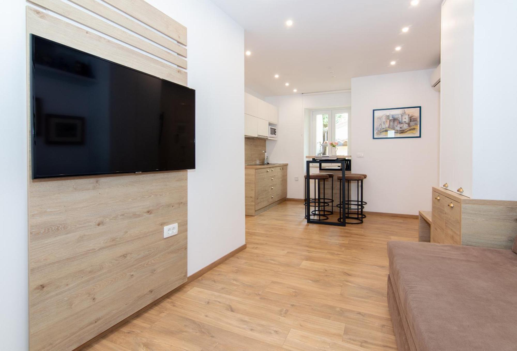 Casa Mia - Apartments & Suites Κόπερ Εξωτερικό φωτογραφία