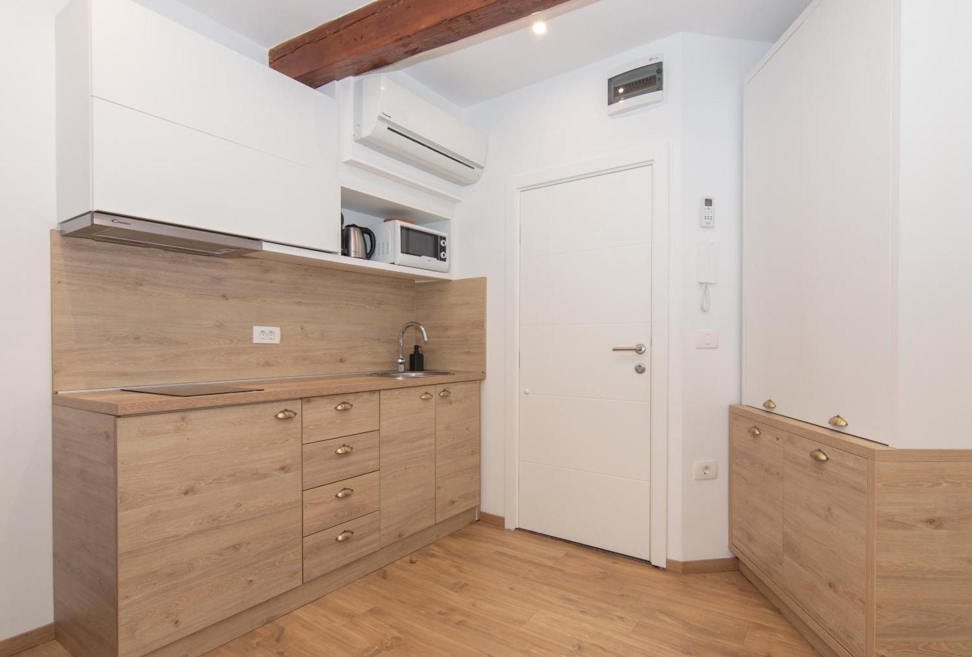 Casa Mia - Apartments & Suites Κόπερ Εξωτερικό φωτογραφία