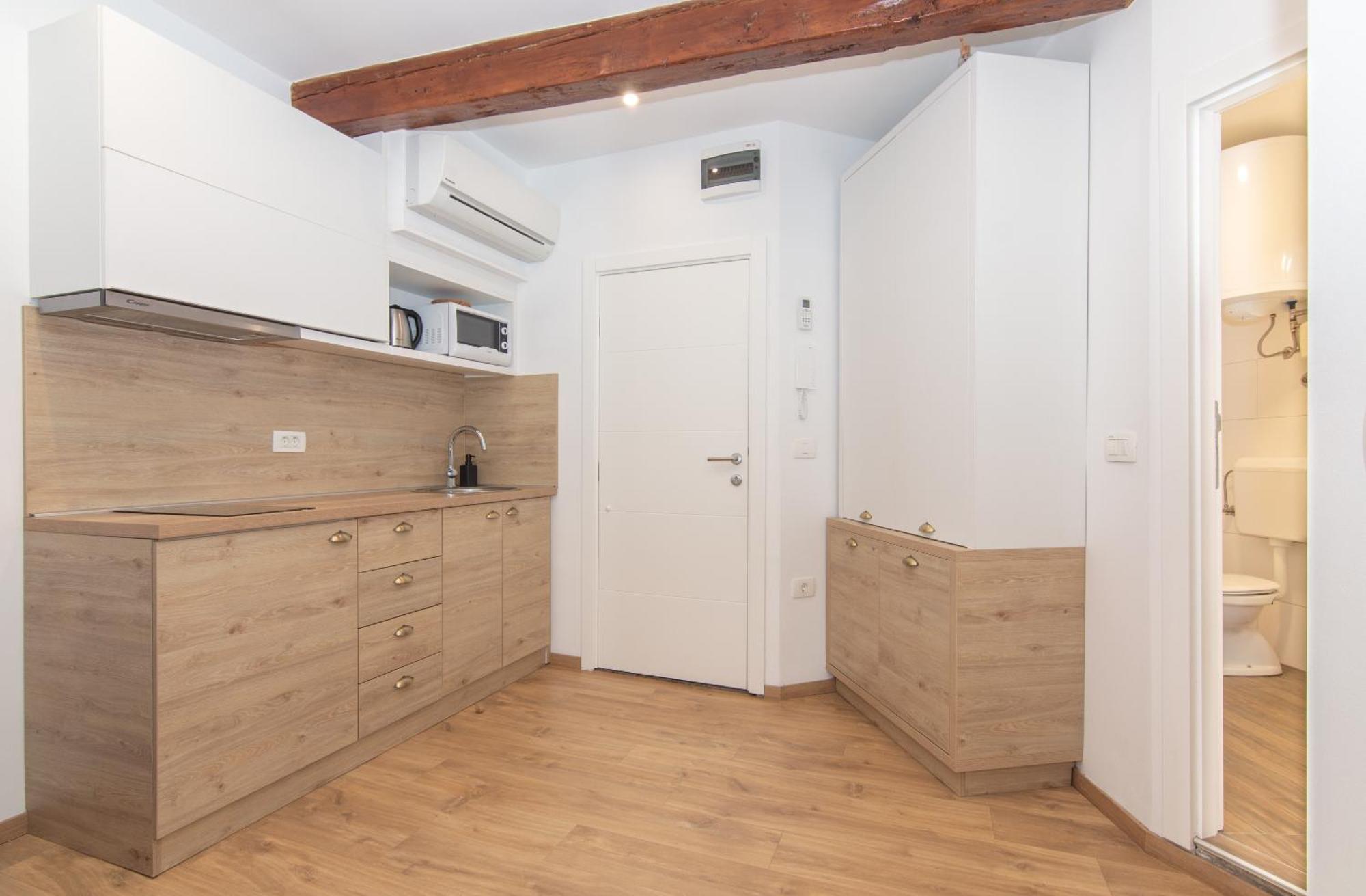 Casa Mia - Apartments & Suites Κόπερ Εξωτερικό φωτογραφία